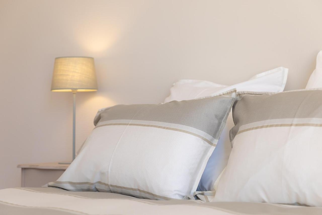Quintessence Provence Bed & Breakfast กูต์ ภายนอก รูปภาพ