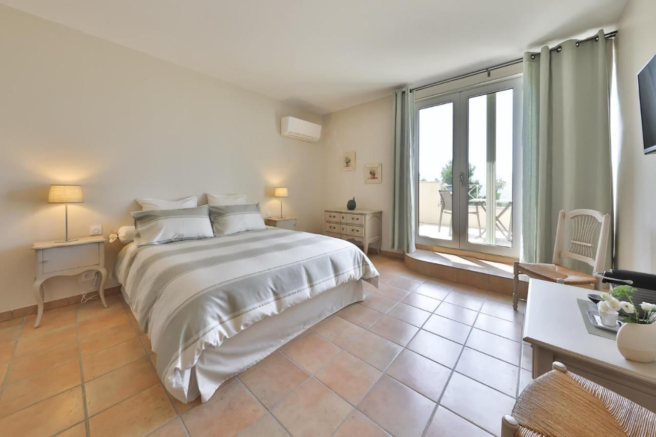 Quintessence Provence Bed & Breakfast กูต์ ภายนอก รูปภาพ