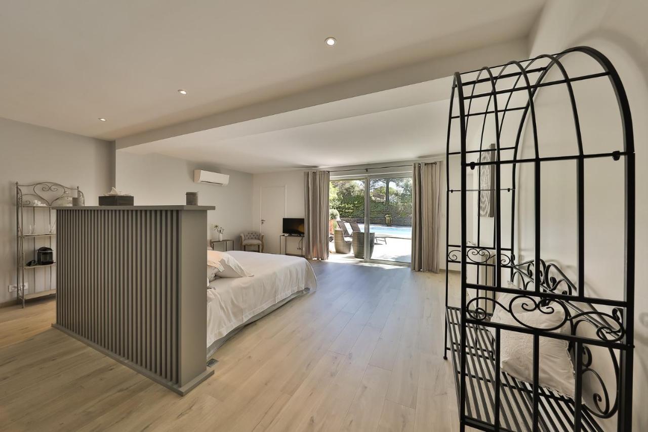 Quintessence Provence Bed & Breakfast กูต์ ภายนอก รูปภาพ