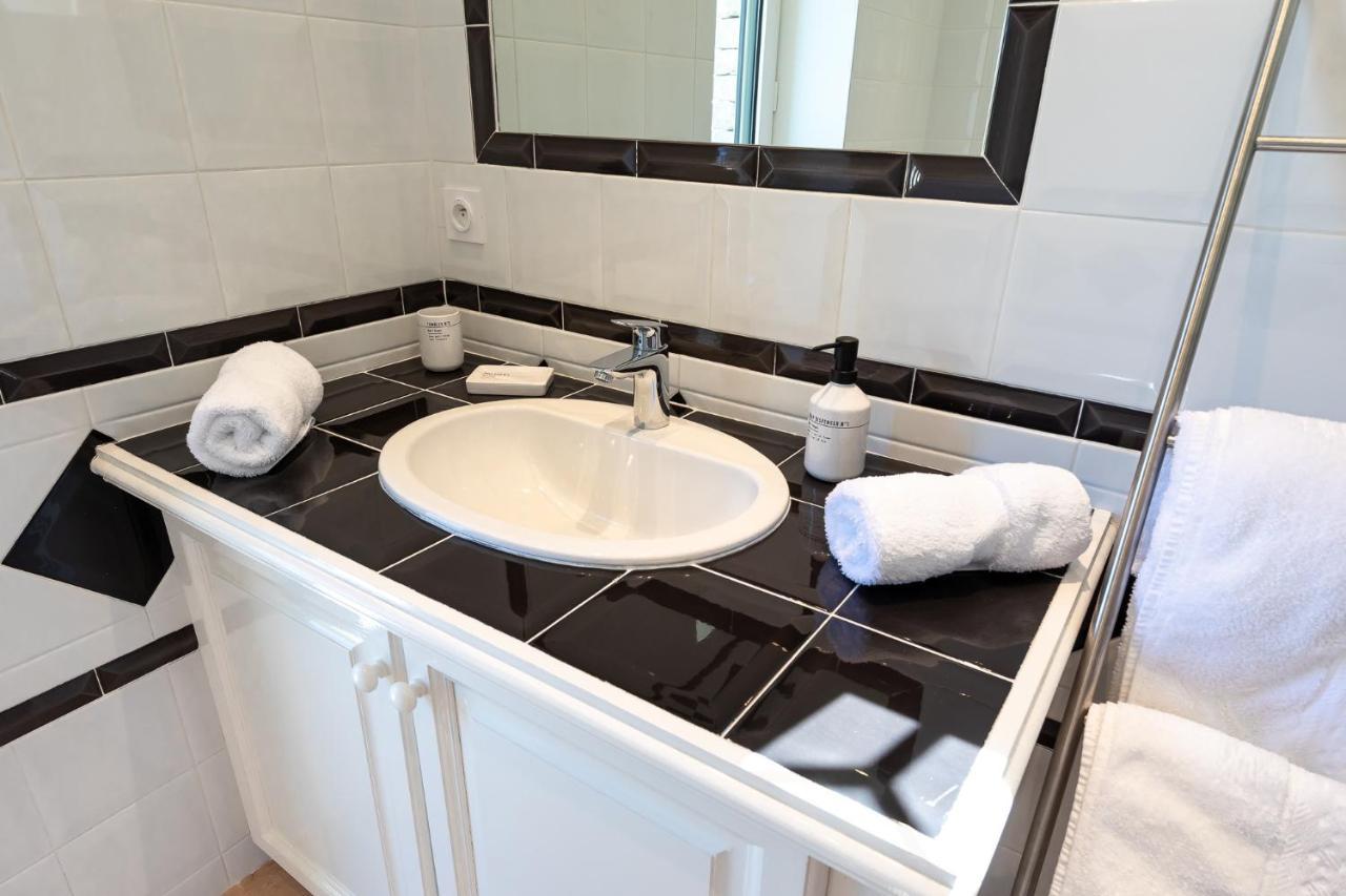 Quintessence Provence Bed & Breakfast กูต์ ภายนอก รูปภาพ